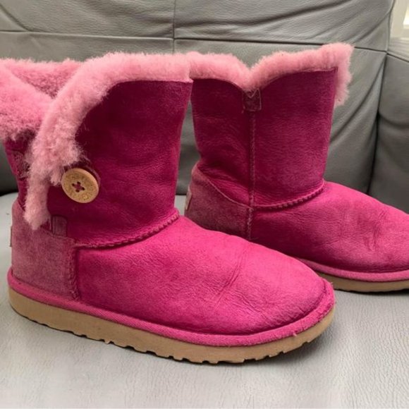 UGG Other - Ugg Classic Bailey Button Victorian Pink Youth Girls size 4